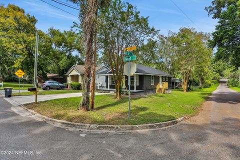 A home in Jacksonville