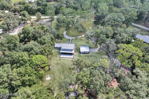 A home in Palatka