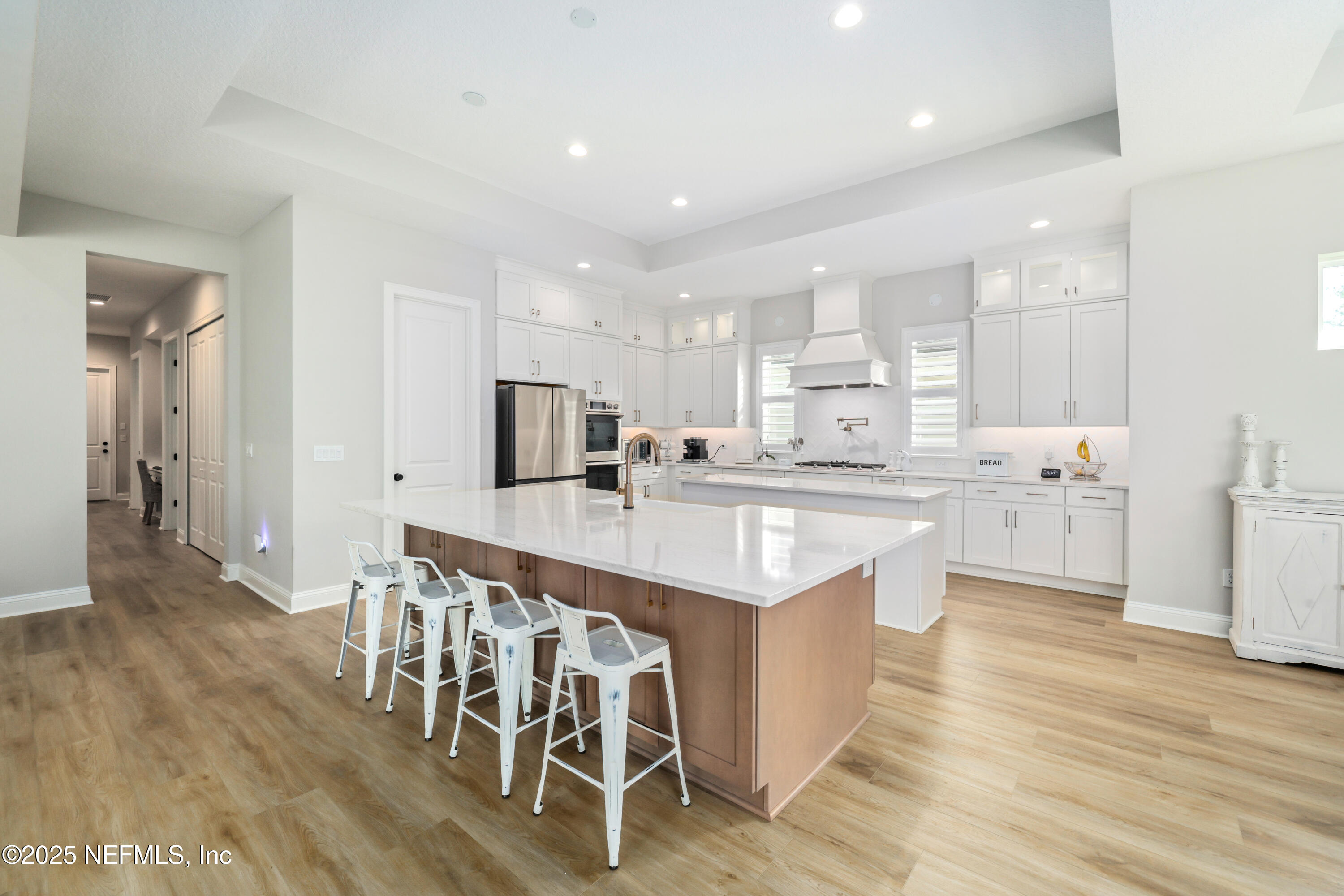 353 STORYBROOK Point