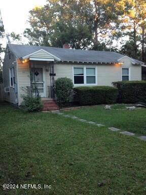 Jacksonville, FL home for sale located at 713 Center Street, Jacksonville, FL 32205
