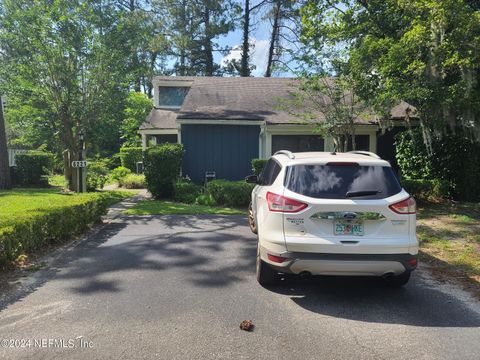 A home in Jacksonville