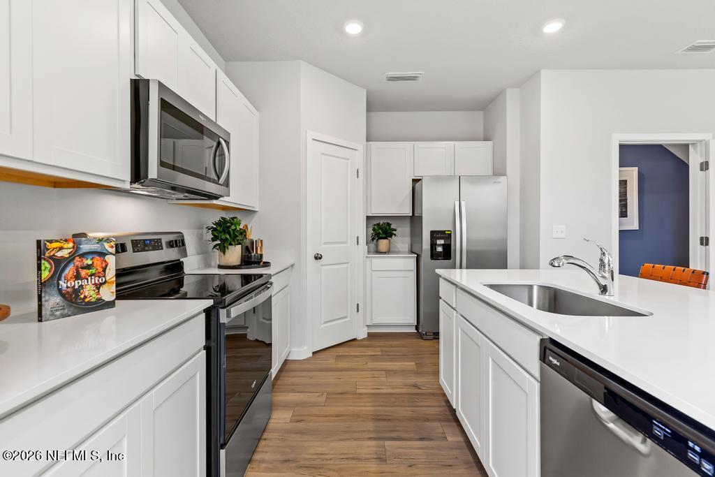 10700 WATERFIELD Road