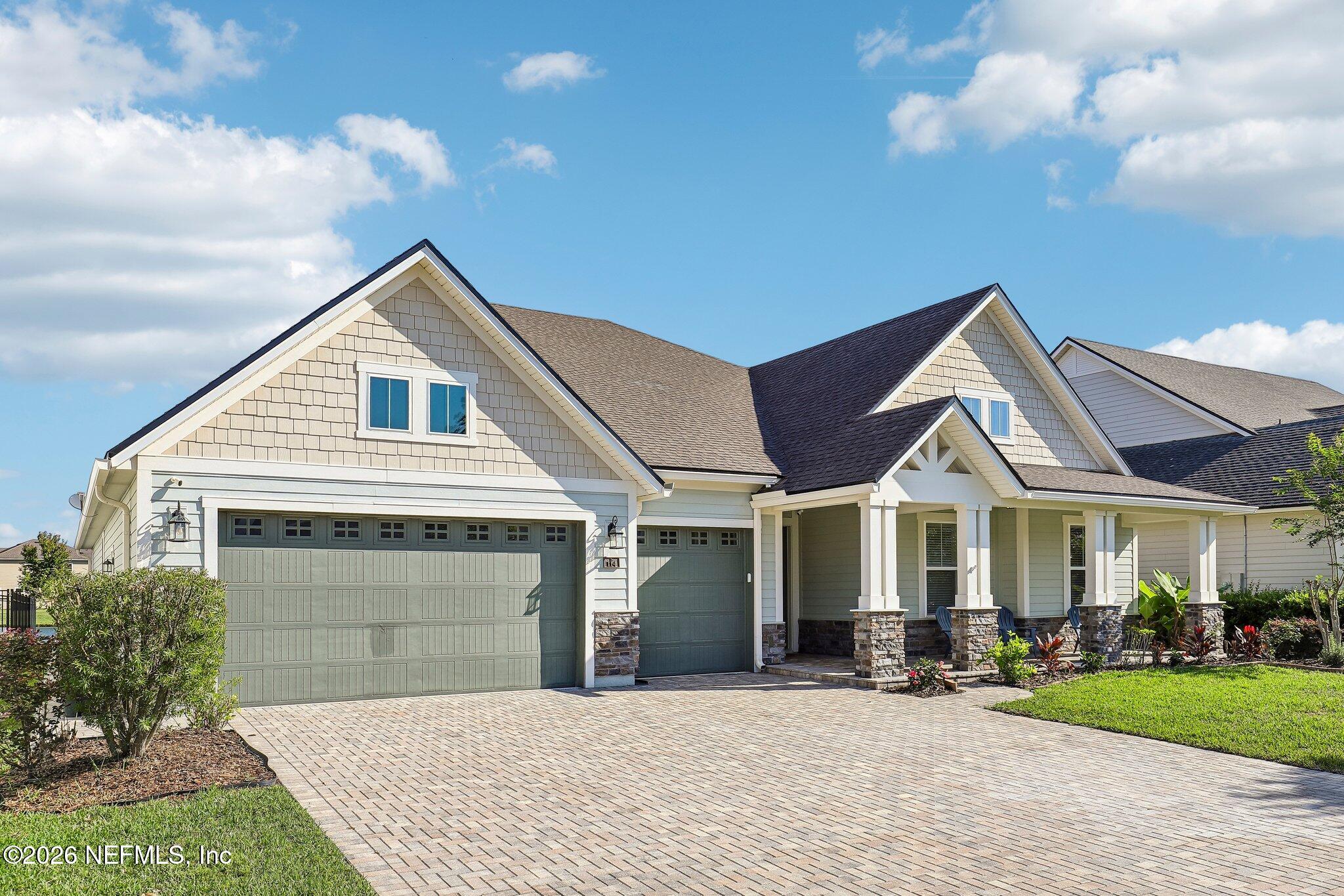 114 GLENNEYRE Circle