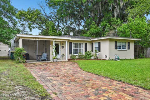 Photo of 6227 TEMPLE Road, Jacksonville, FL 32217 (MLS # 2153373)