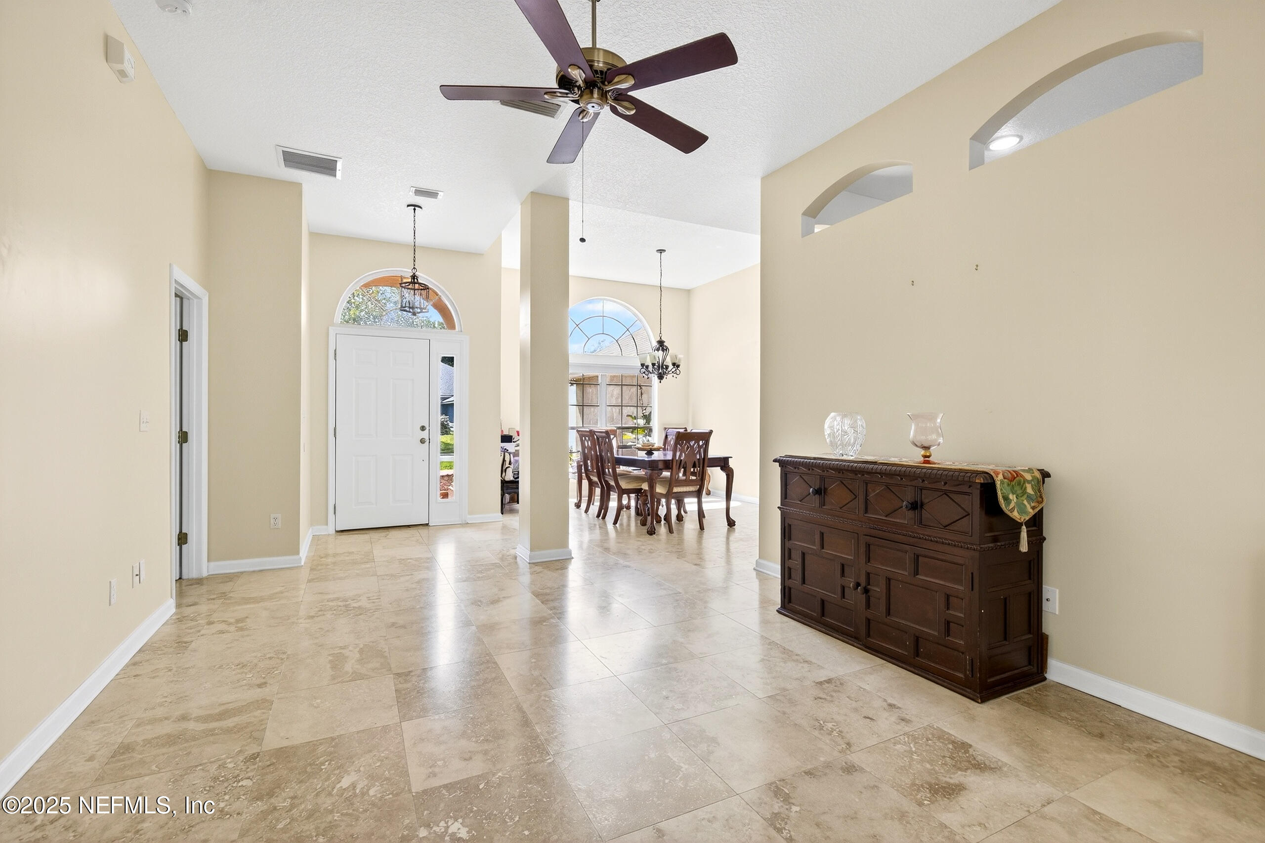 86092 KNOTTED OAK Way