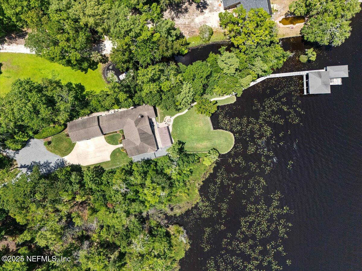 2111 BISHOP ESTATES Road