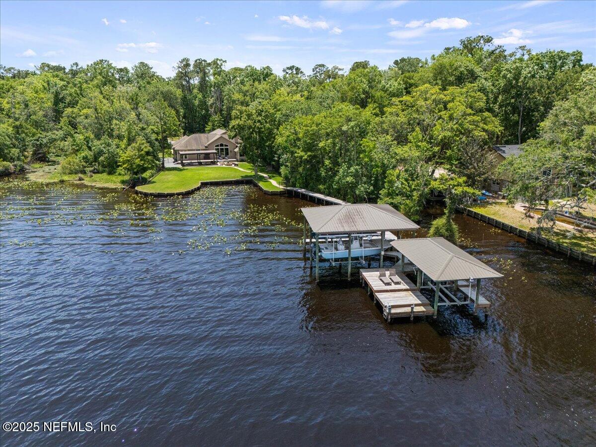 2111 BISHOP ESTATES Road