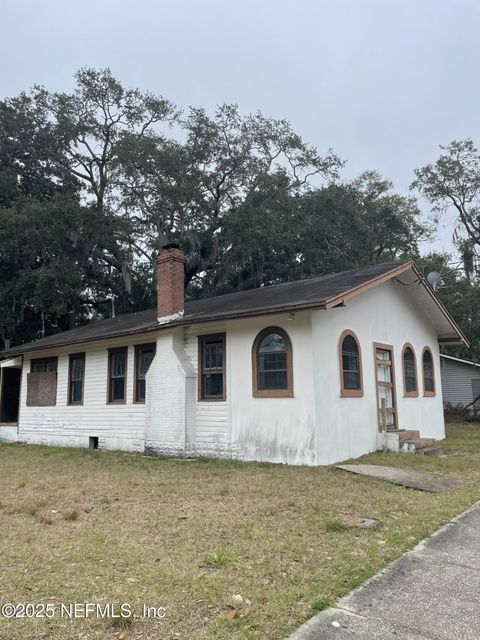 A home in Jacksonville