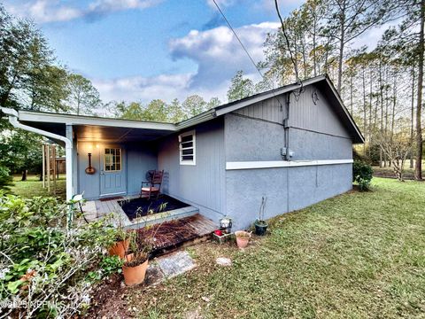 A home in Middleburg