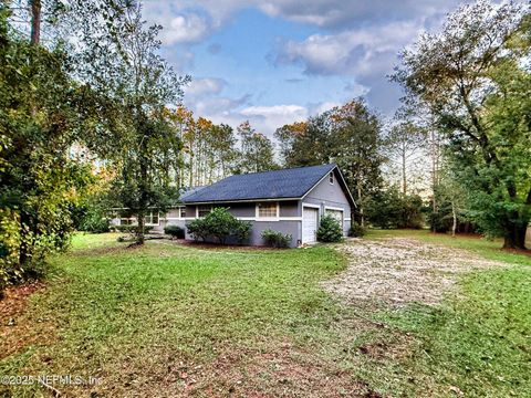 A home in Middleburg