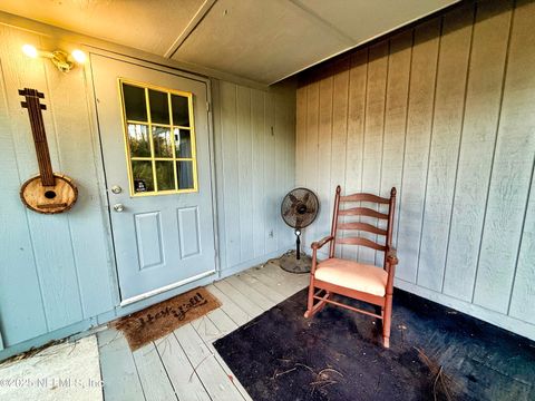 A home in Middleburg