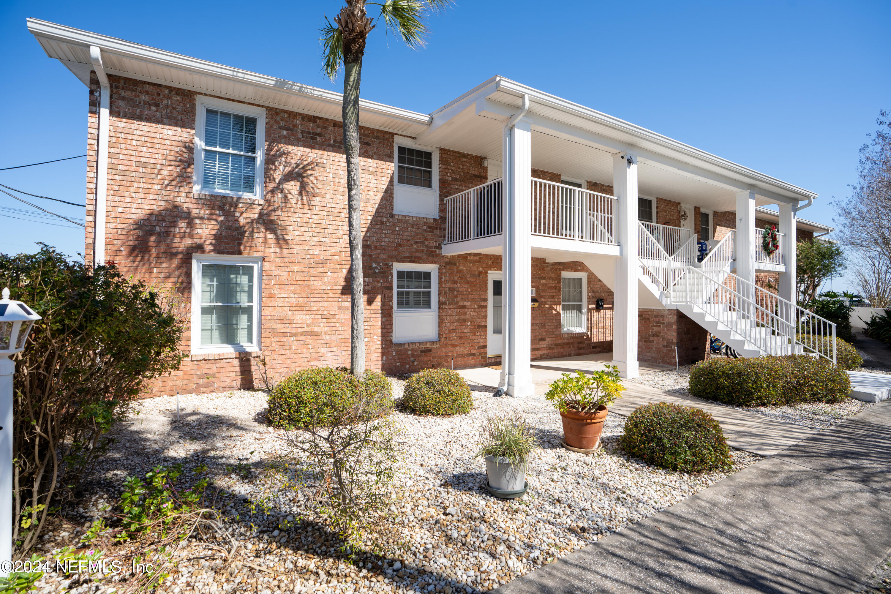 St Augustine, FL home for sale located at 83 Comares Avenue Unit 1B, St Augustine, FL 32080