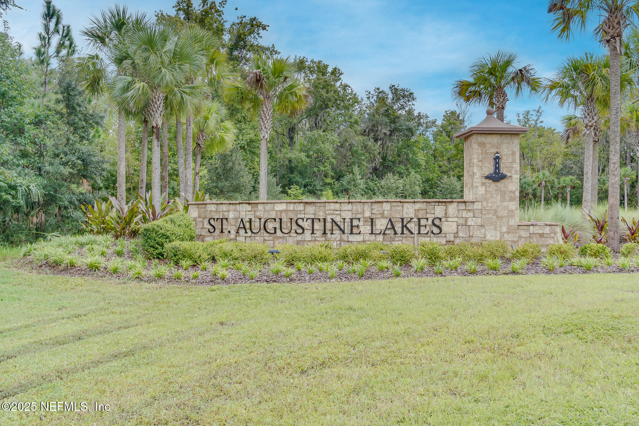 21 BEAUCLAIR Boulevard