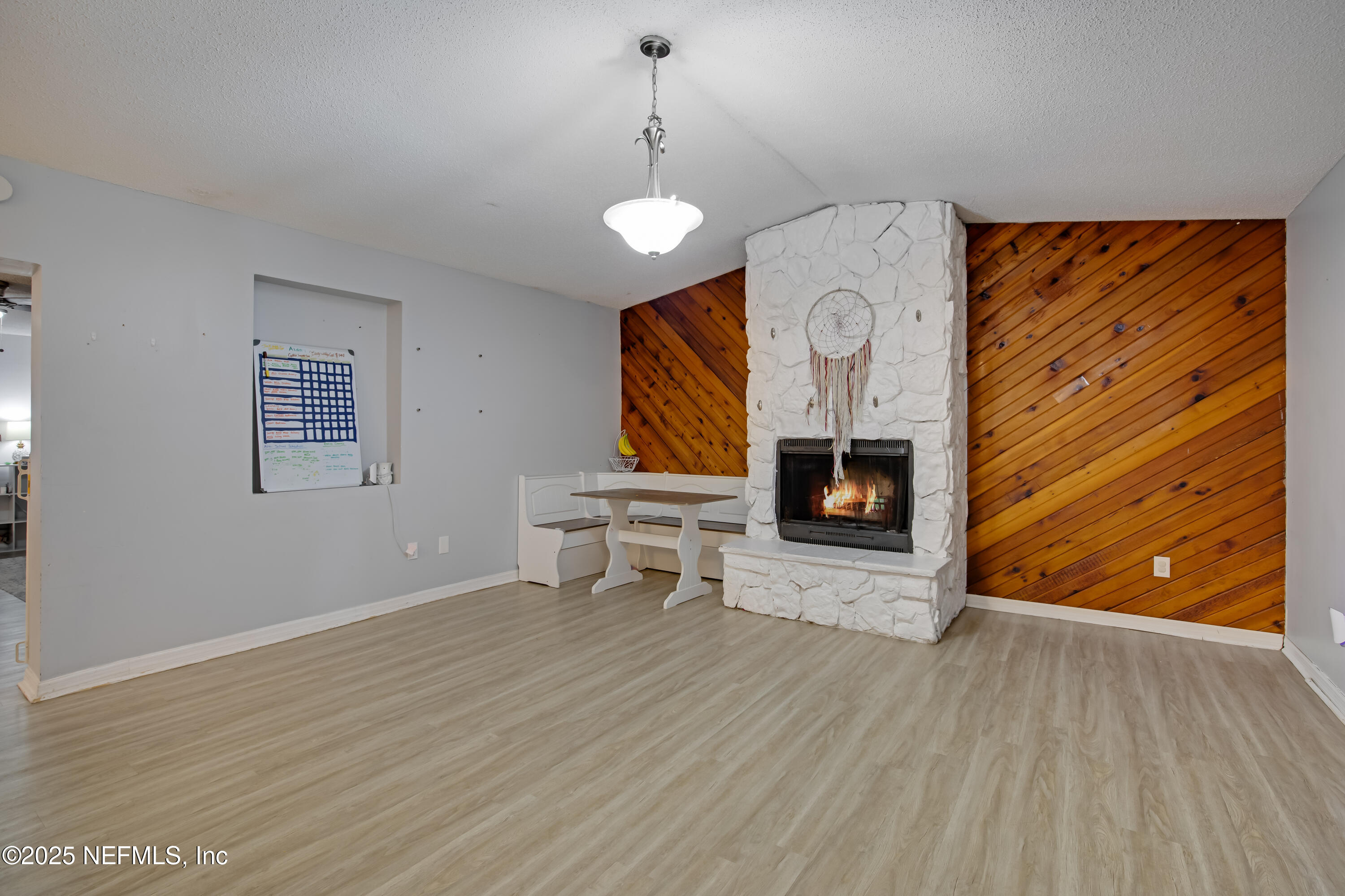 11341 QUAILHOLLOW Drive