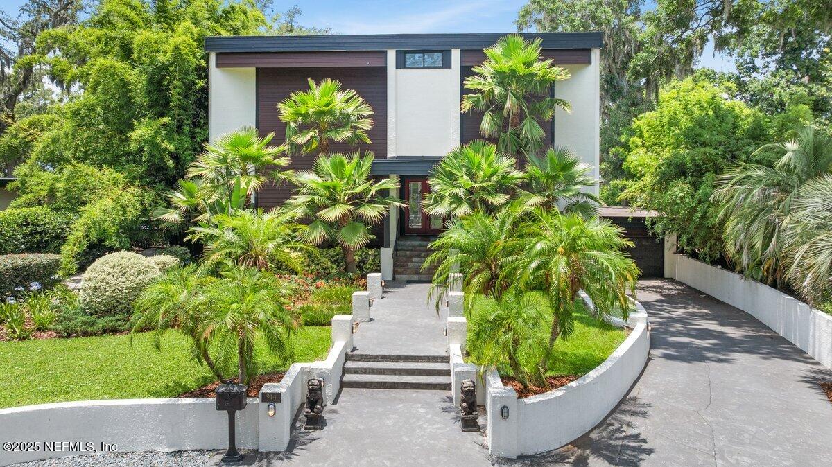 914 RIO ST JOHNS Drive
