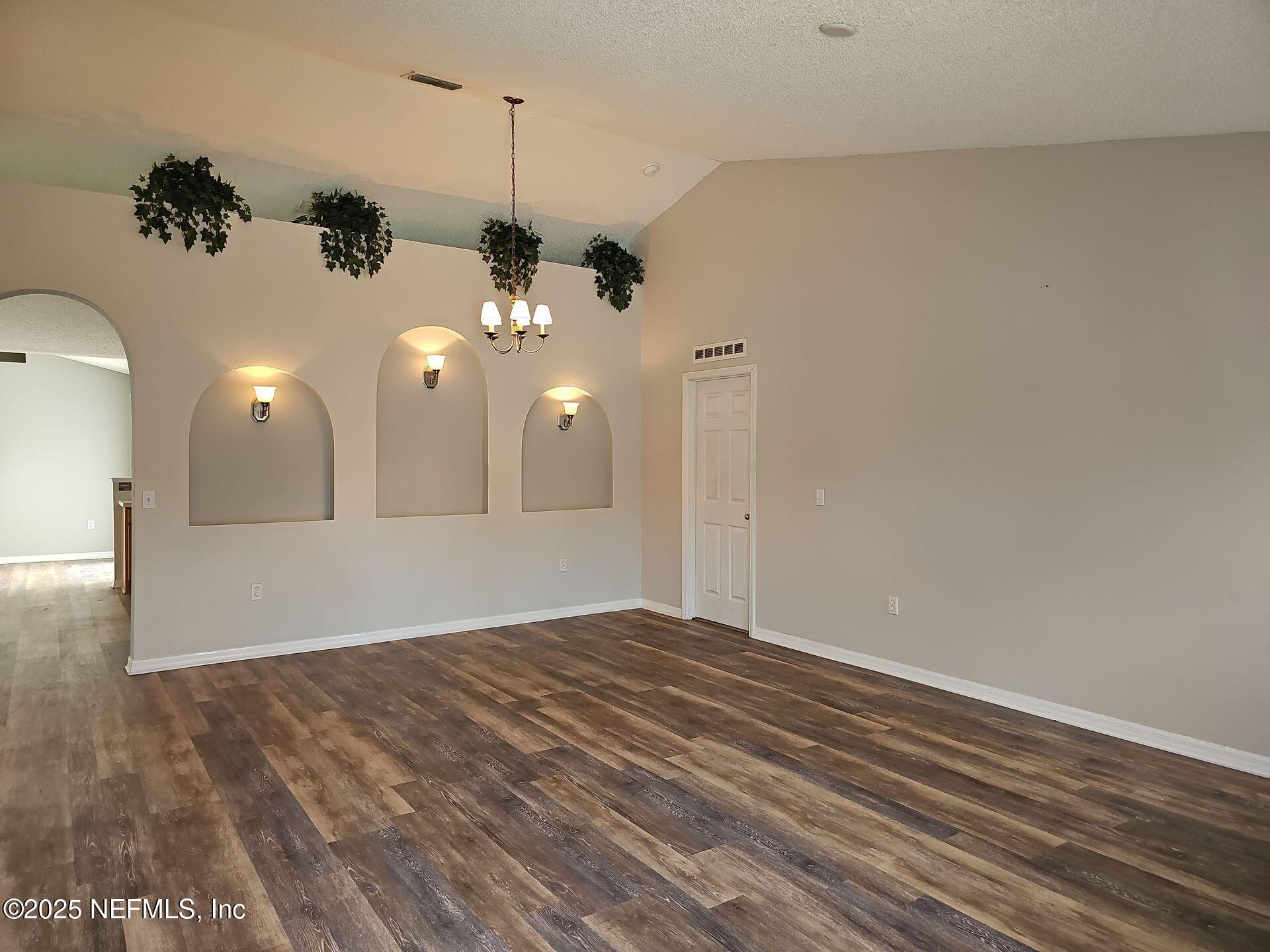 3429 STEELGATE Court