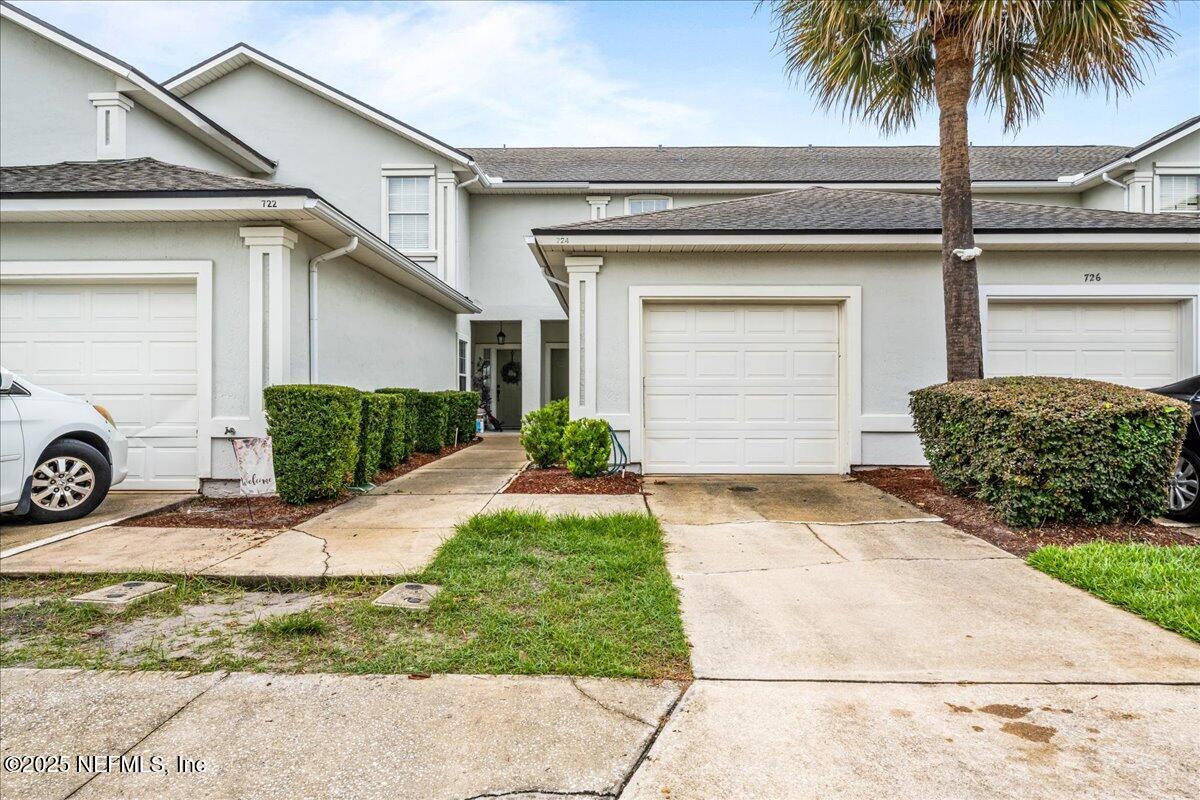 724 MIDDLE BRANCH Way