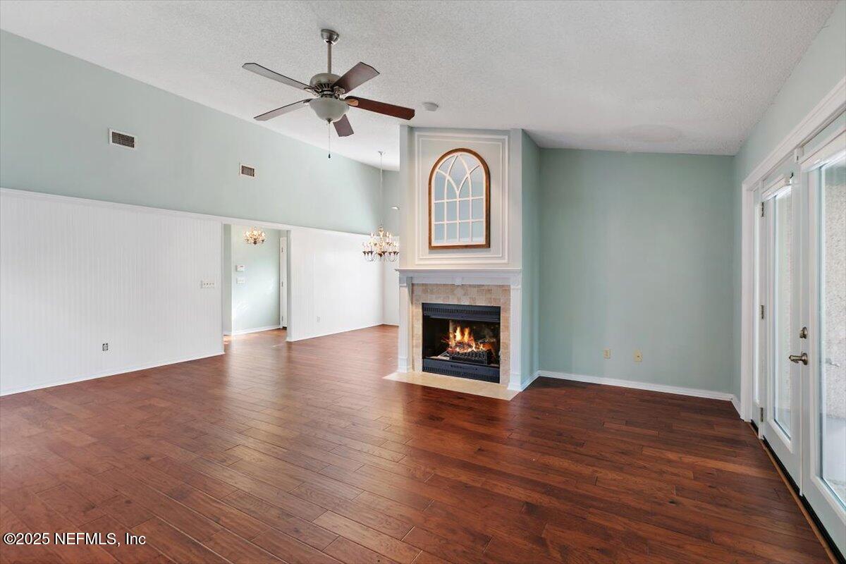 3526 PEERLESS DOCK Court