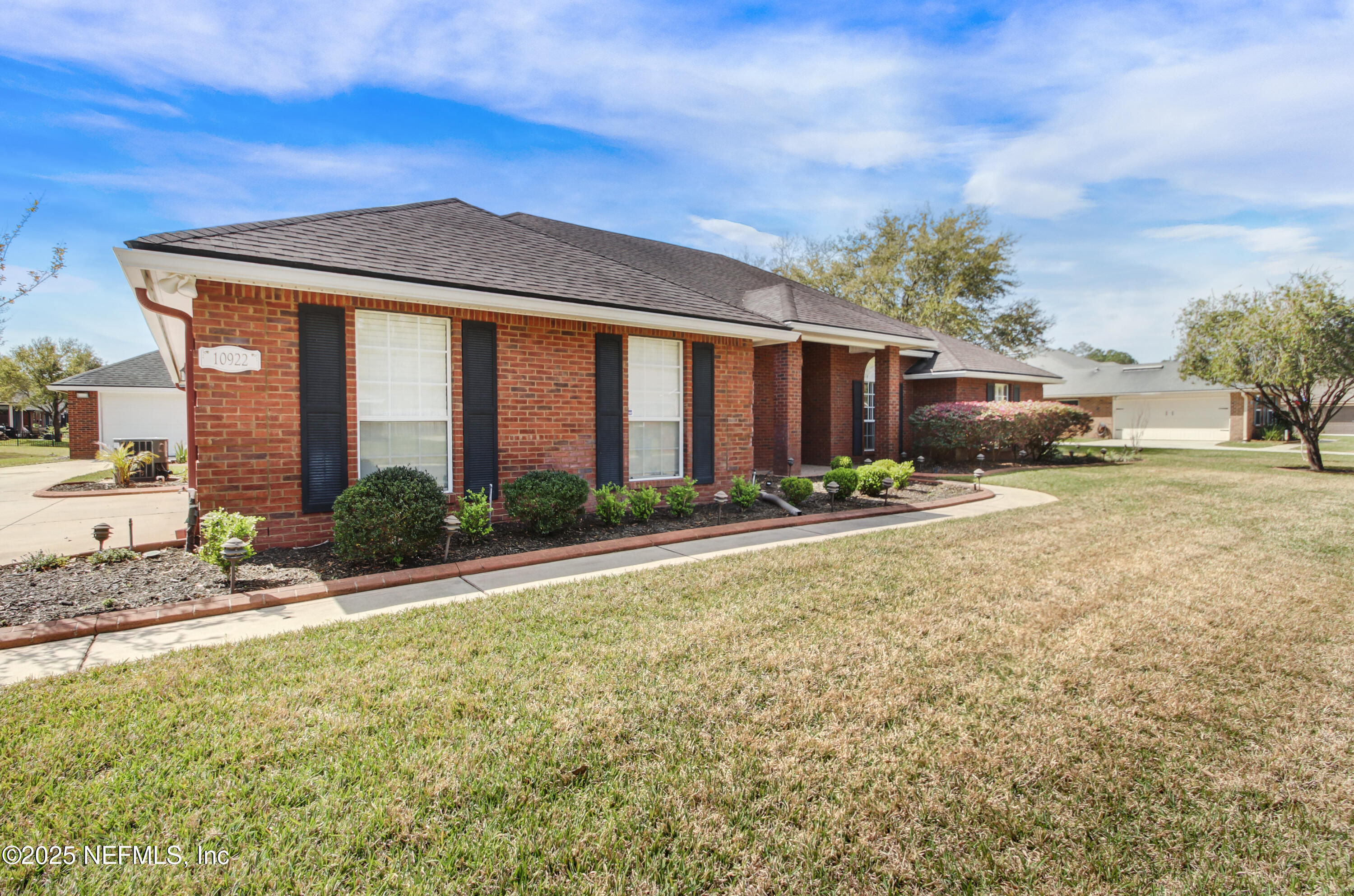 10922 DUNNOTAR Road