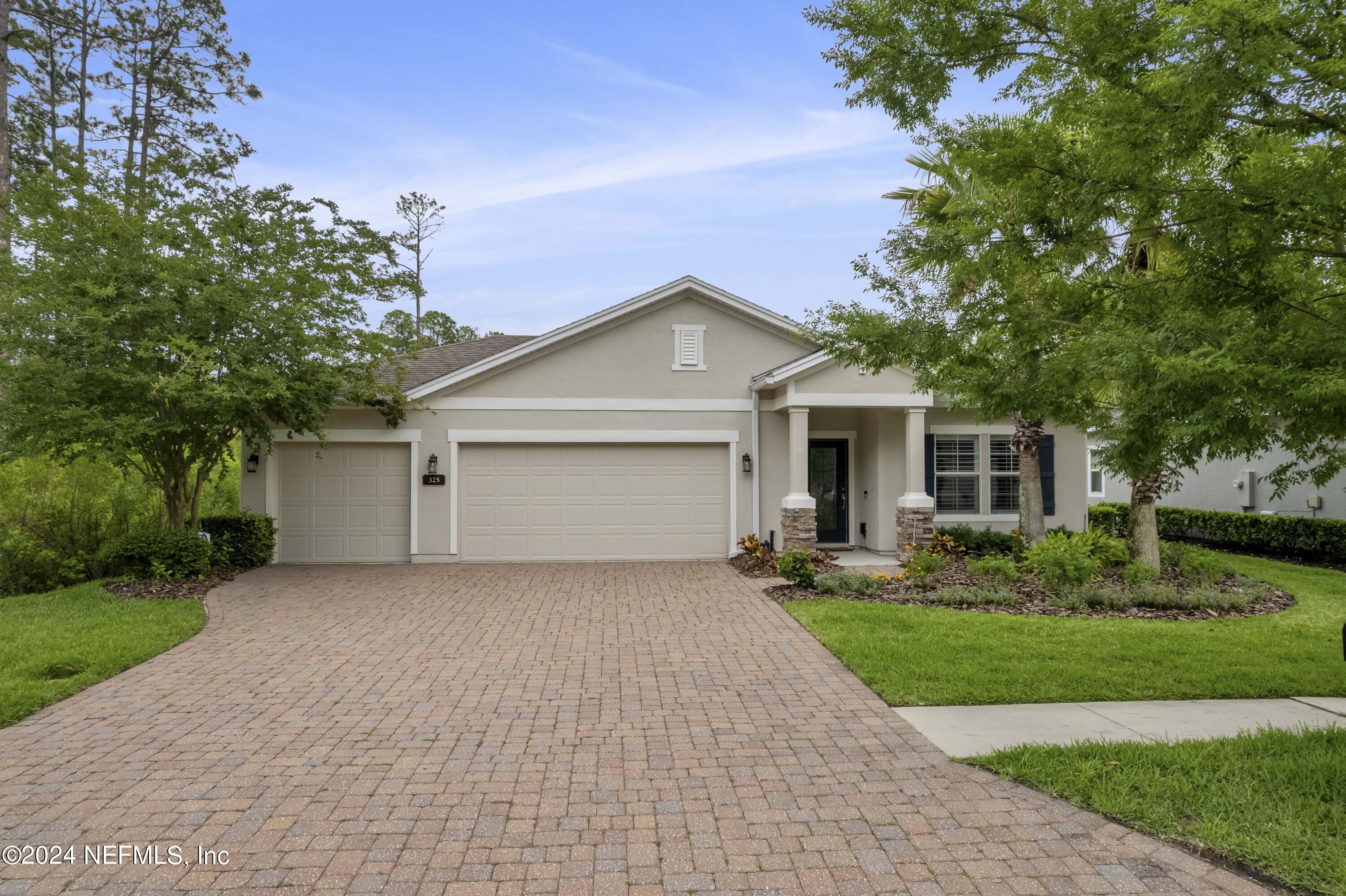 Jacksonville, FL home for sale located at 325 Willow Ridge Dr., Jacksonville, FL 32256