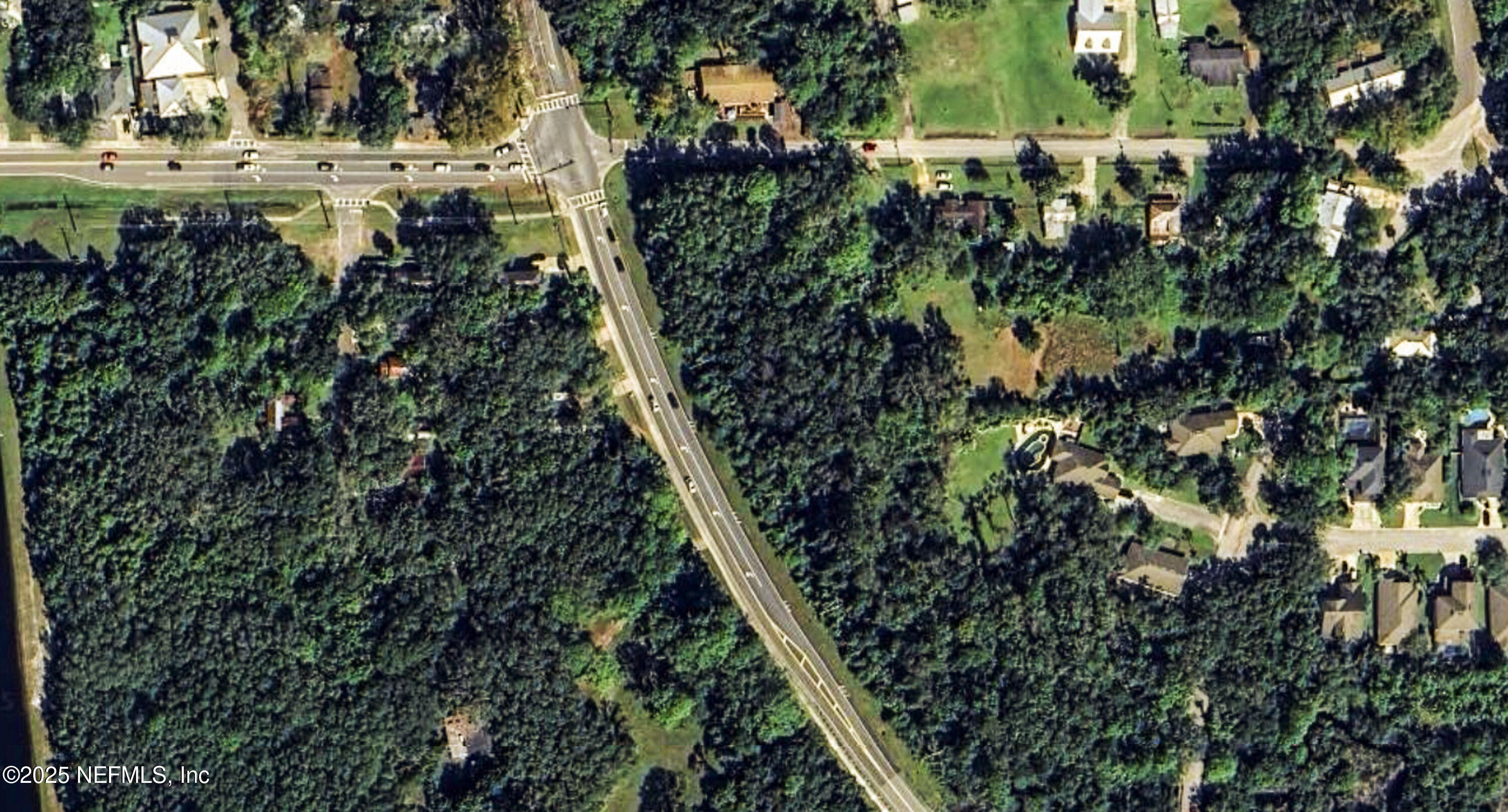 425 ROOSEVELT TERRACE Road