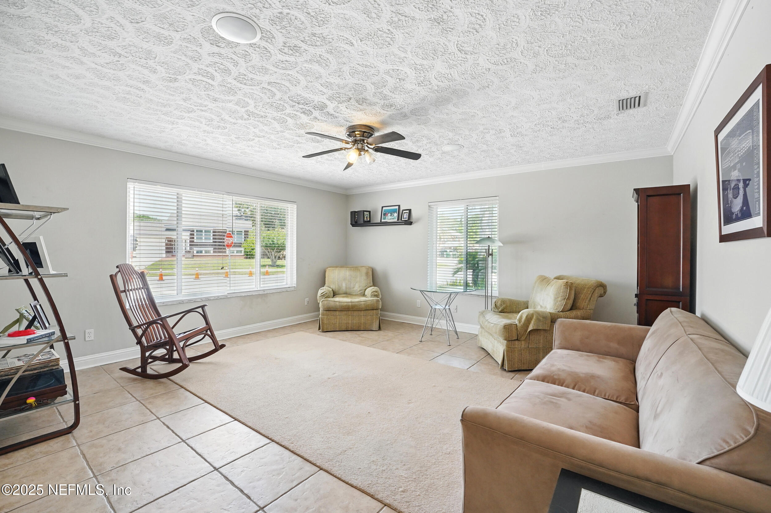 1815 EASTERN Drive