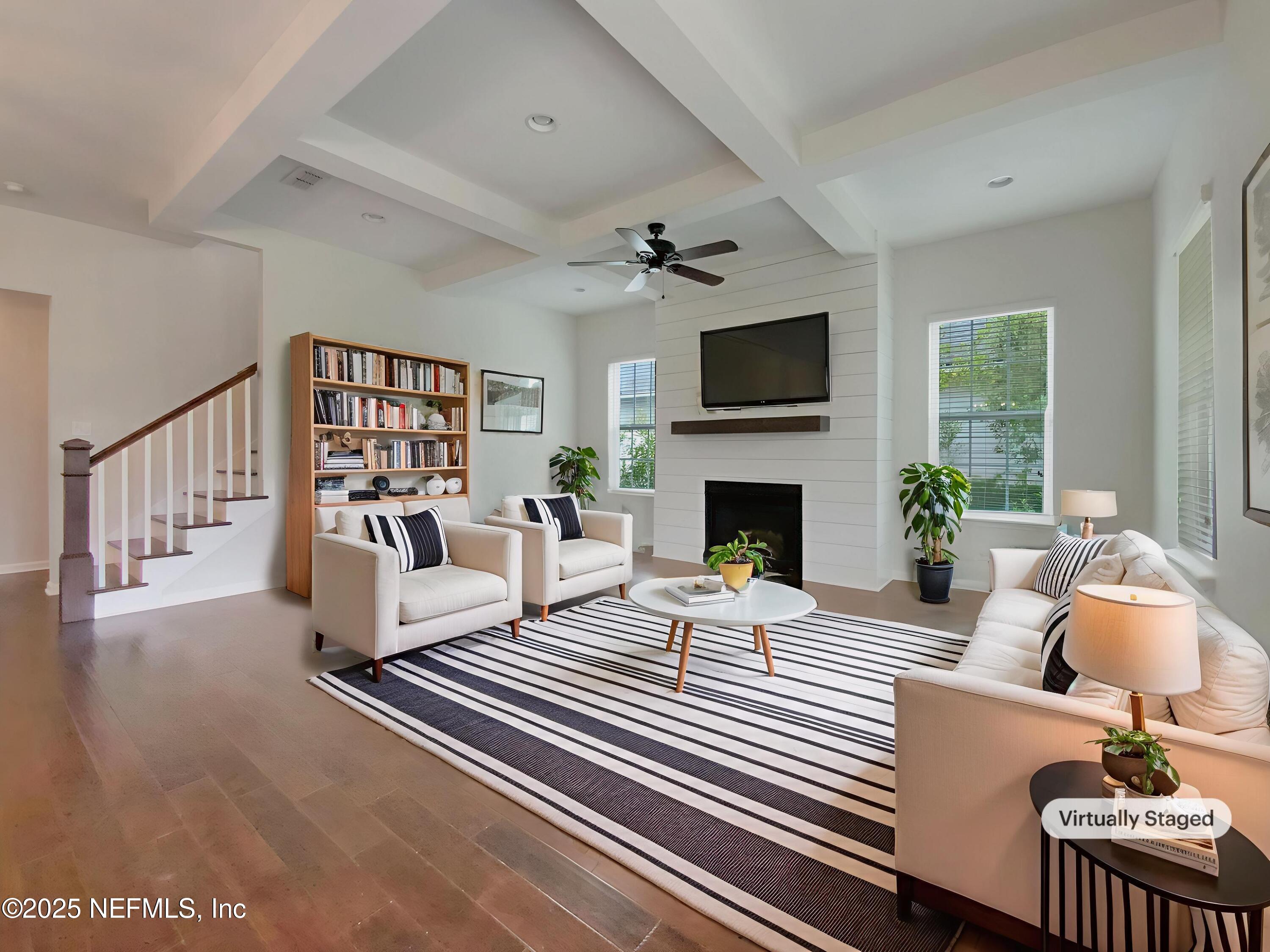 34 FREMONT Avenue