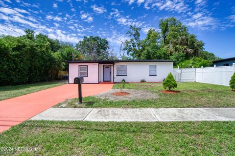 Single Family Residence in Jacksonville FL 9755 HOGAN Road.jpg