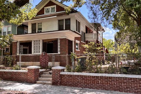 228 W 11TH Street Jacksonville FL 32206