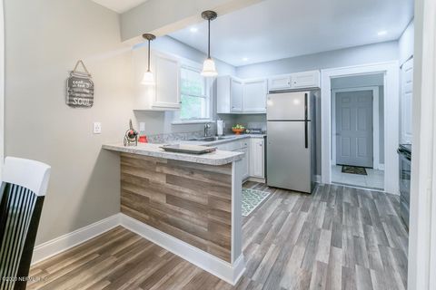 A home in Jacksonville