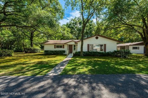 878 CHAMPION Way Jacksonville FL 32221