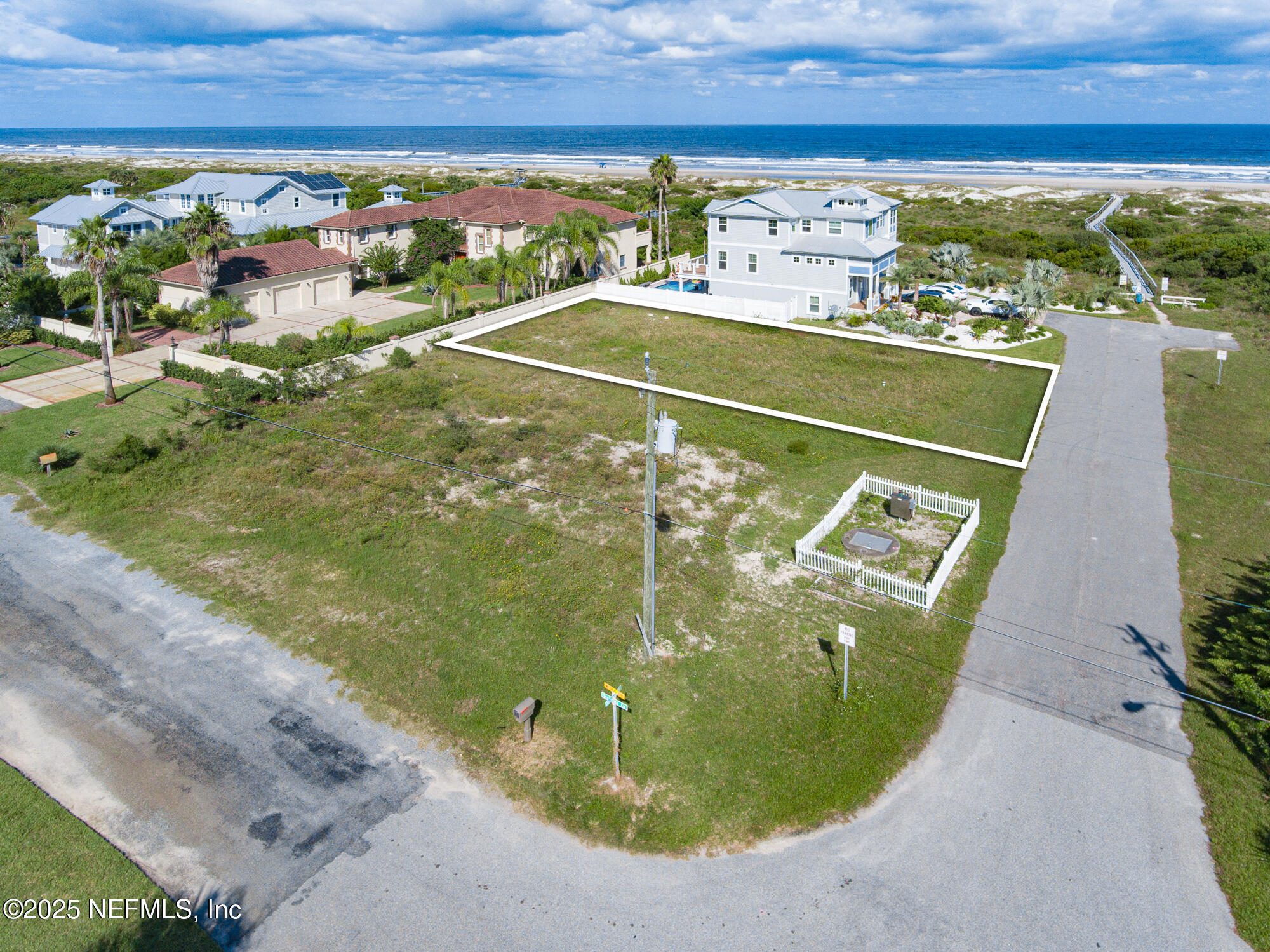 30 SEAFOAM Way