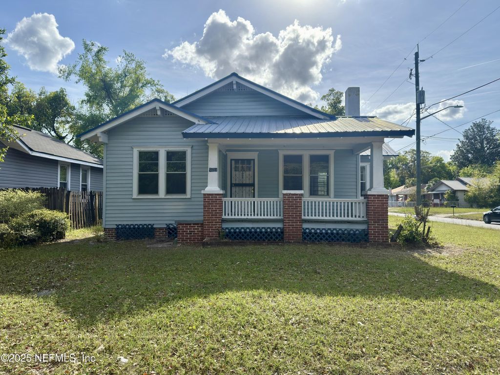 listing image 0