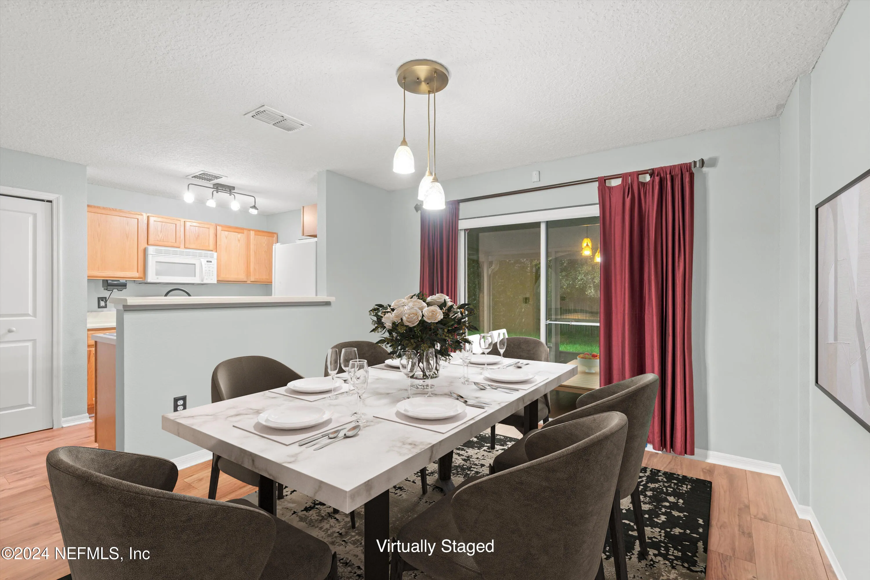 Jacksonville, Florida 32218, United States, 3 Bedrooms Bedrooms, ,3 BathroomsBathrooms,Residential,Pending,48238