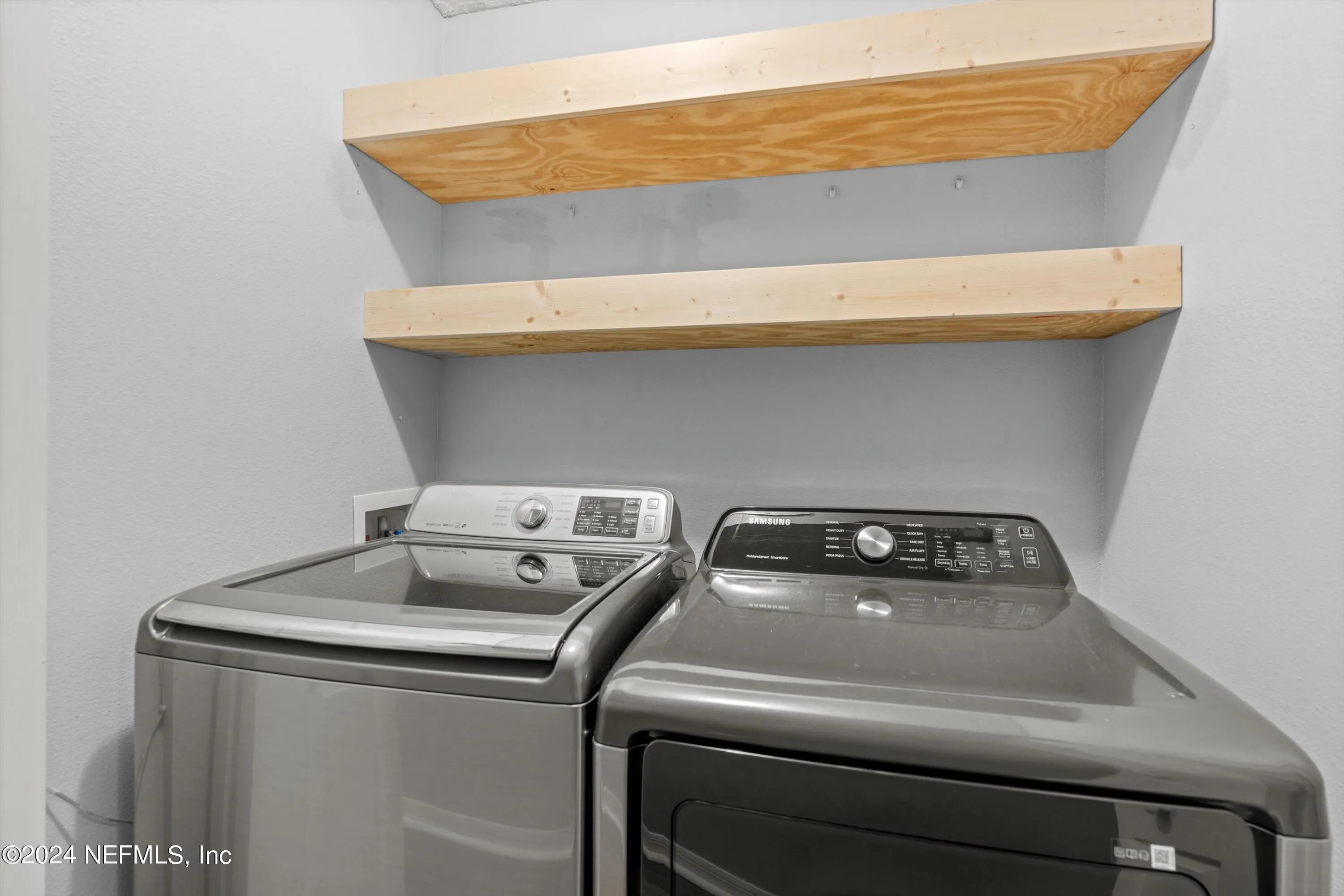 Jacksonville, Florida 32218, United States, 3 Bedrooms Bedrooms, ,3 BathroomsBathrooms,Residential,Pending,48238