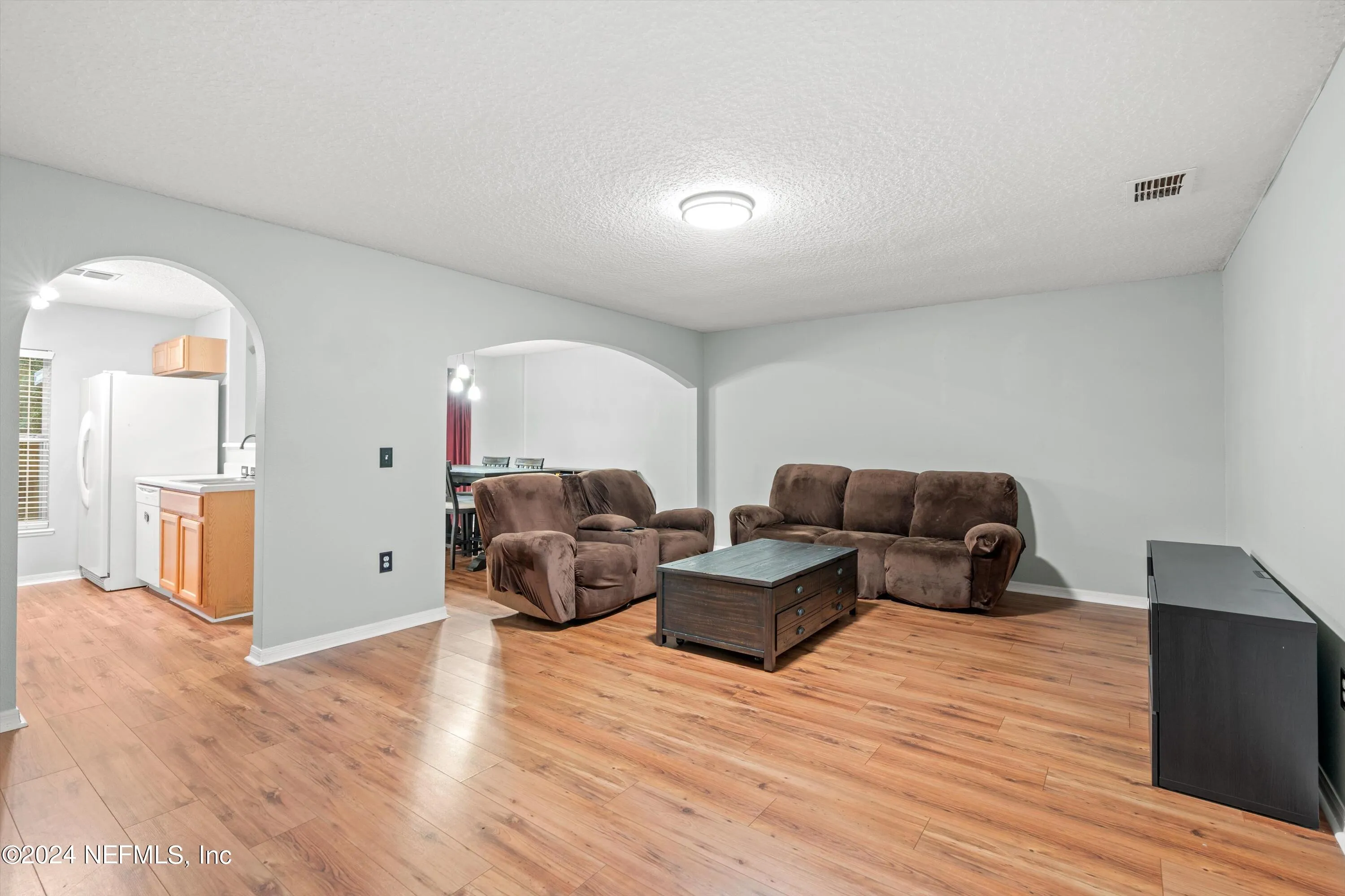 Jacksonville, Florida 32218, United States, 3 Bedrooms Bedrooms, ,3 BathroomsBathrooms,Residential,Pending,48238