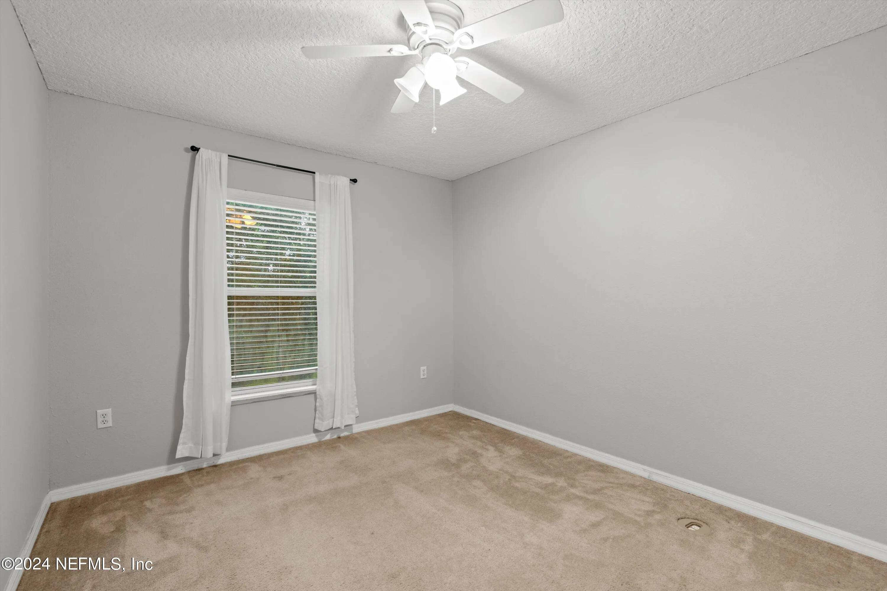 Jacksonville, Florida 32218, United States, 3 Bedrooms Bedrooms, ,3 BathroomsBathrooms,Residential,Pending,48238