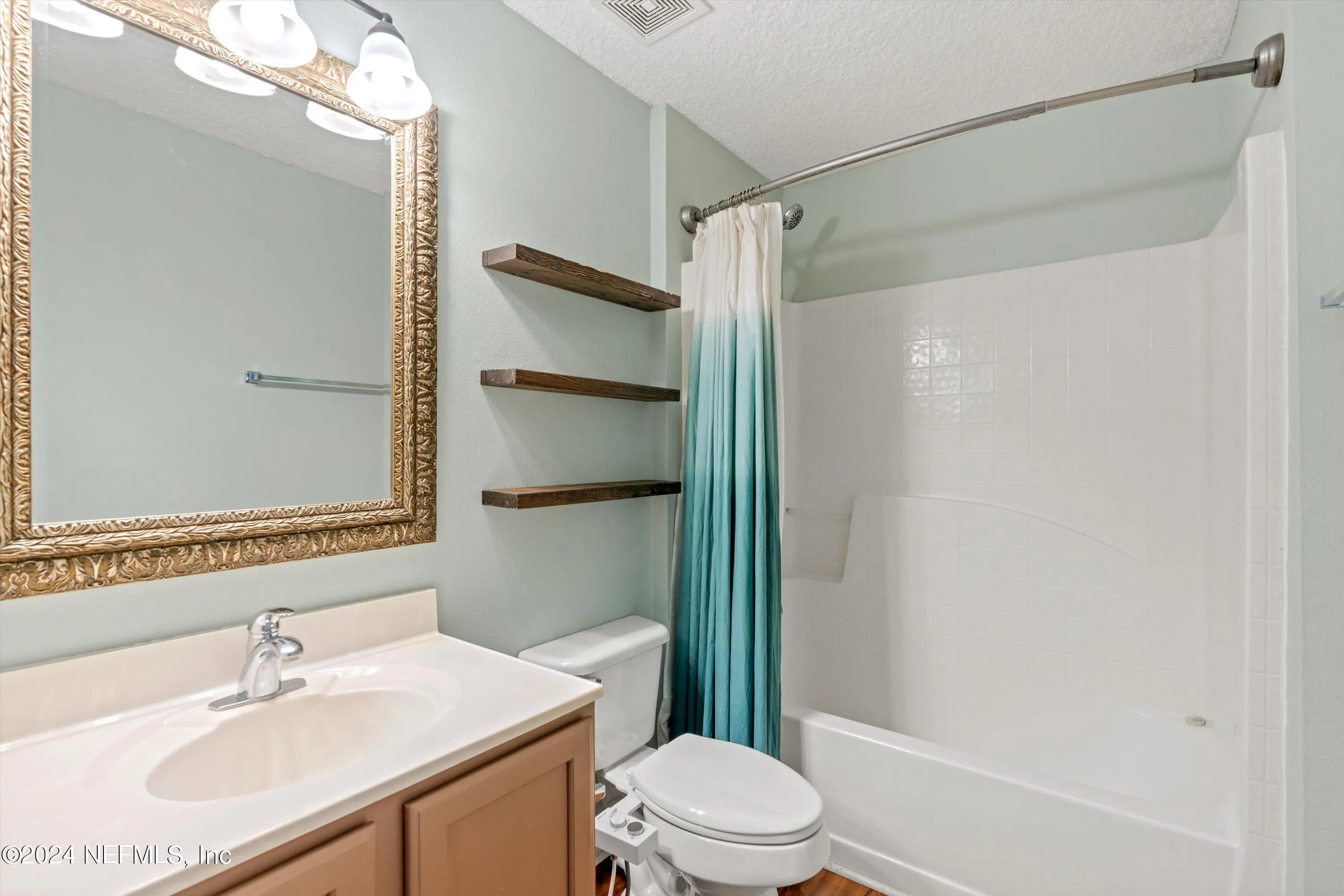 Jacksonville, Florida 32218, United States, 3 Bedrooms Bedrooms, ,3 BathroomsBathrooms,Residential,Pending,48238