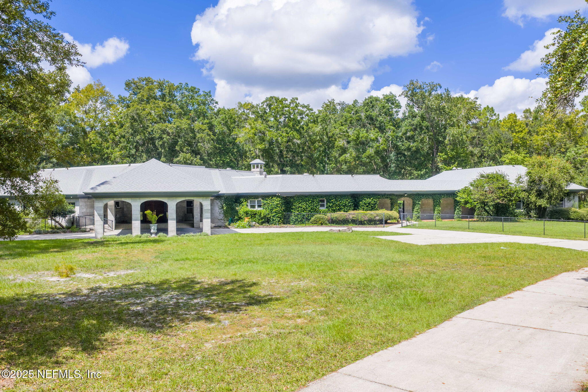 8002 JAMES ISLAND Trail