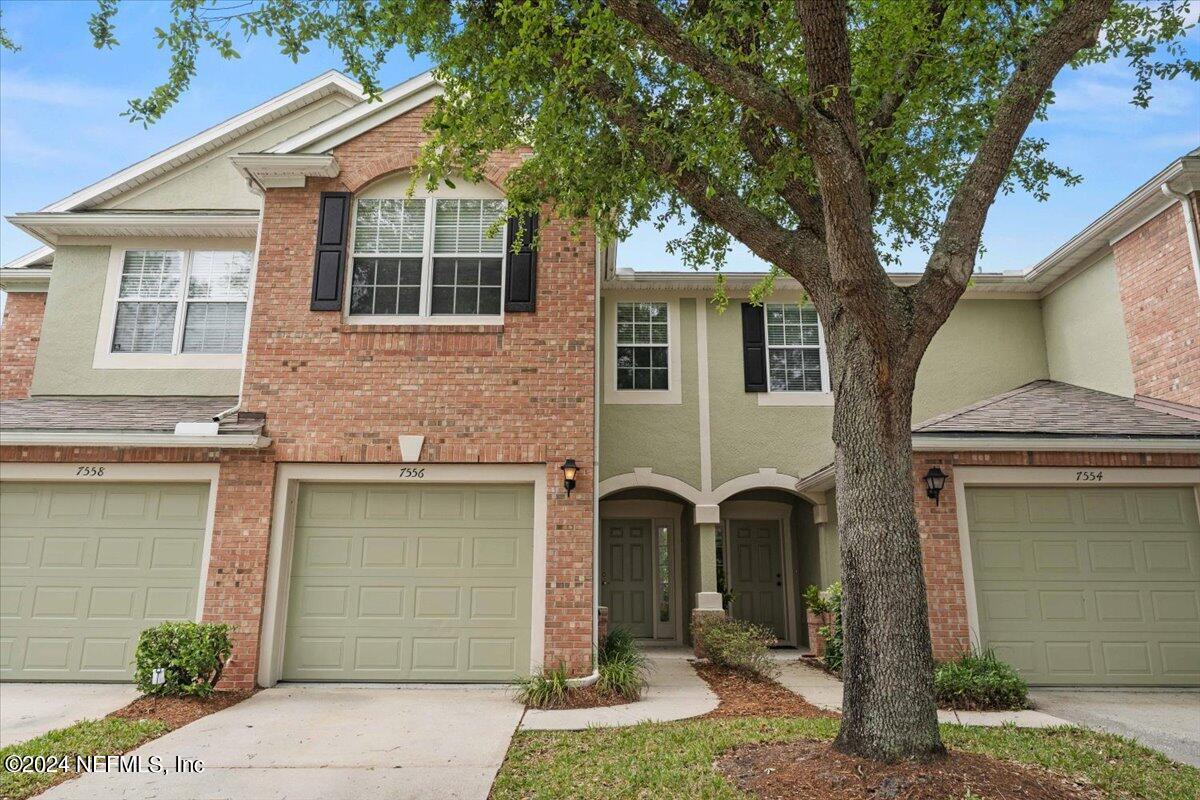 Jacksonville, FL home for sale located at 7556 RED CRANE Lane, Jacksonville, FL 32256