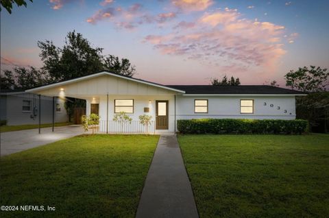 A home in Jacksonville