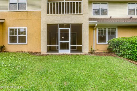 Condominium in Jacksonville FL 5663 GREENLAND Road 5.jpg