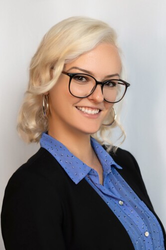This is a photo of ALEXANDRA VOLK. This professional services JACKSONVILLE, FL 32210 and the surrounding areas.