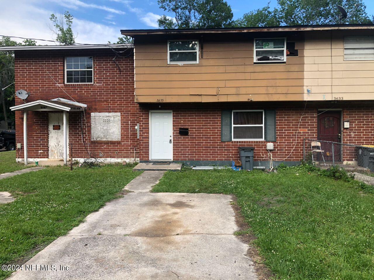 View Jacksonville, FL 32209 townhome