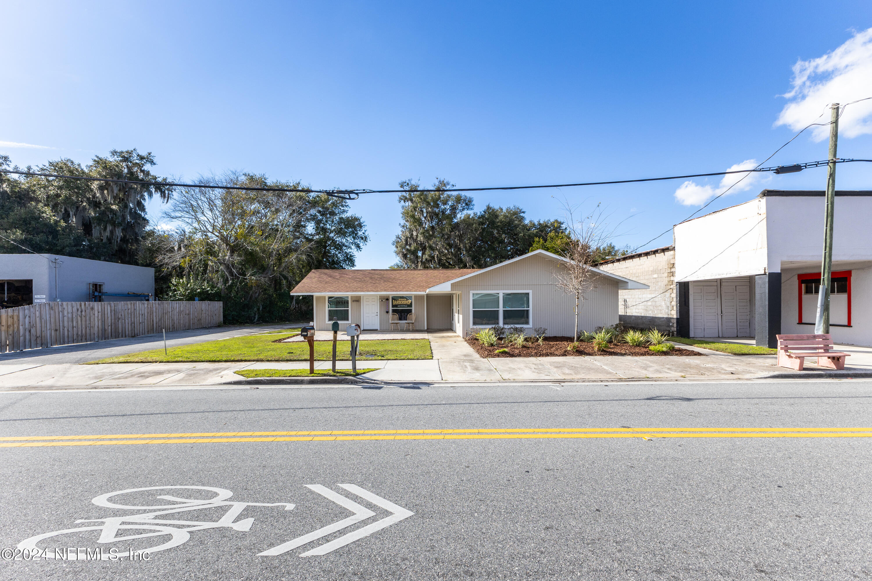 Hawthorne, FL home for sale located at 6940 SE 221ST Street, Hawthorne, FL 32640