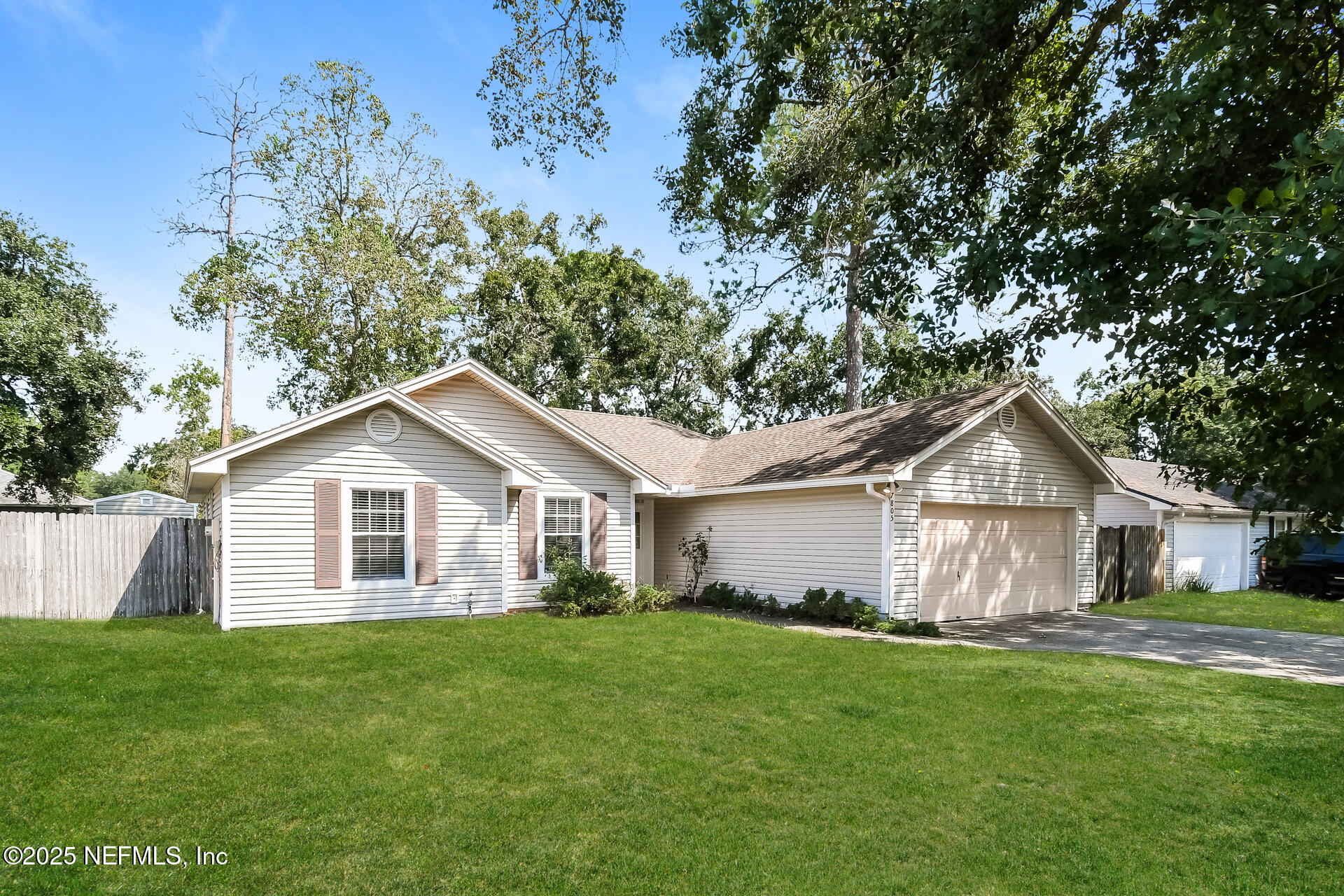 7805 HUNTERS LAKE Circle S