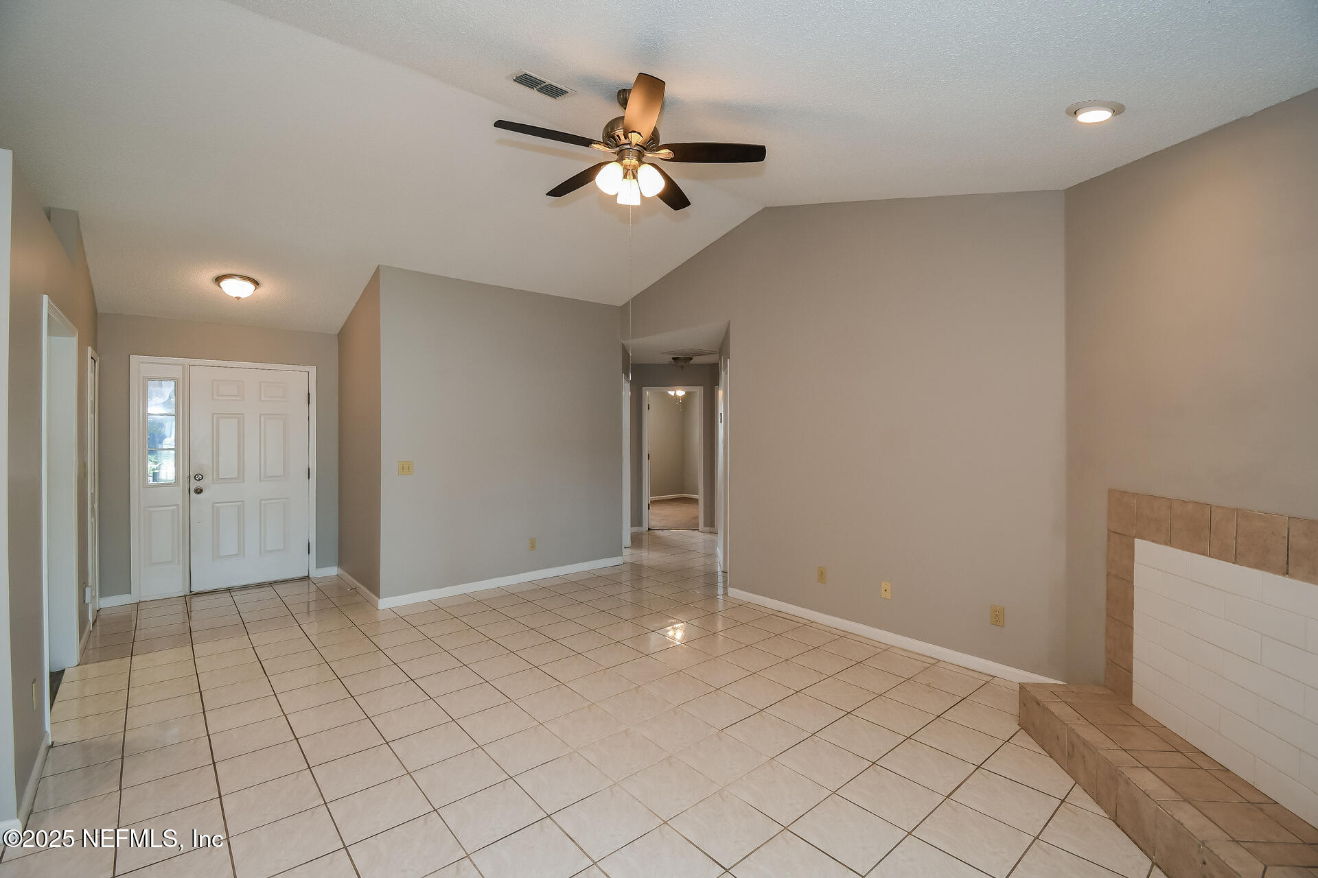 7805 HUNTERS LAKE Circle S