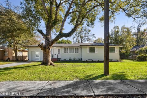 A home in Jacksonville