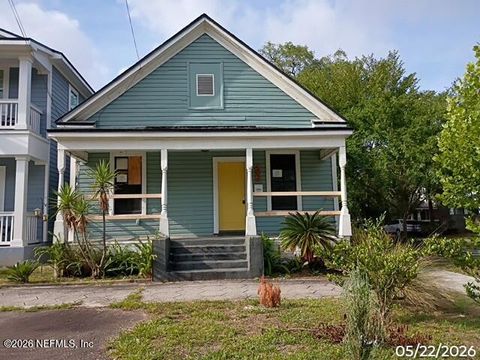 Photo of 502 E 5TH Street, Jacksonville, FL 32206 (MLS # 2148274)