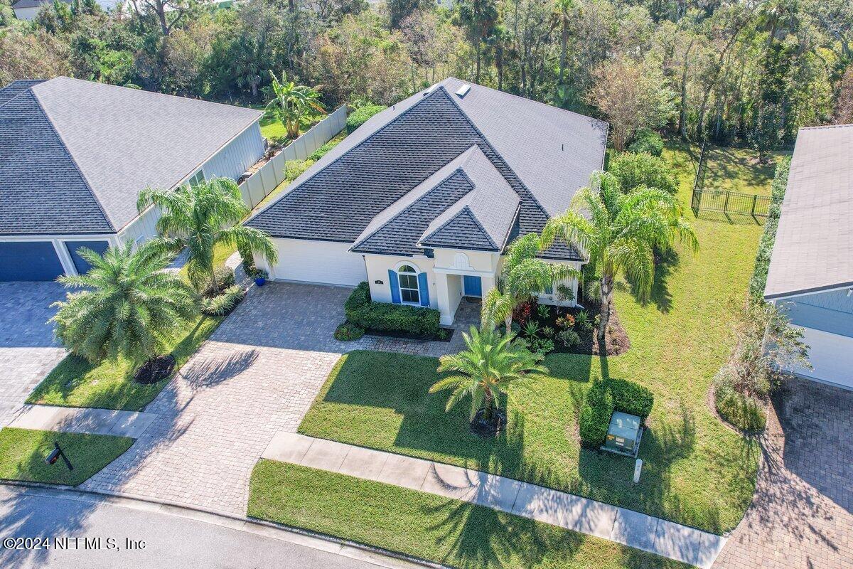 136 PESCADO Drive